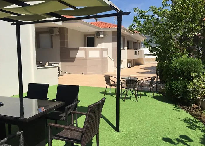 Deniastella Villas