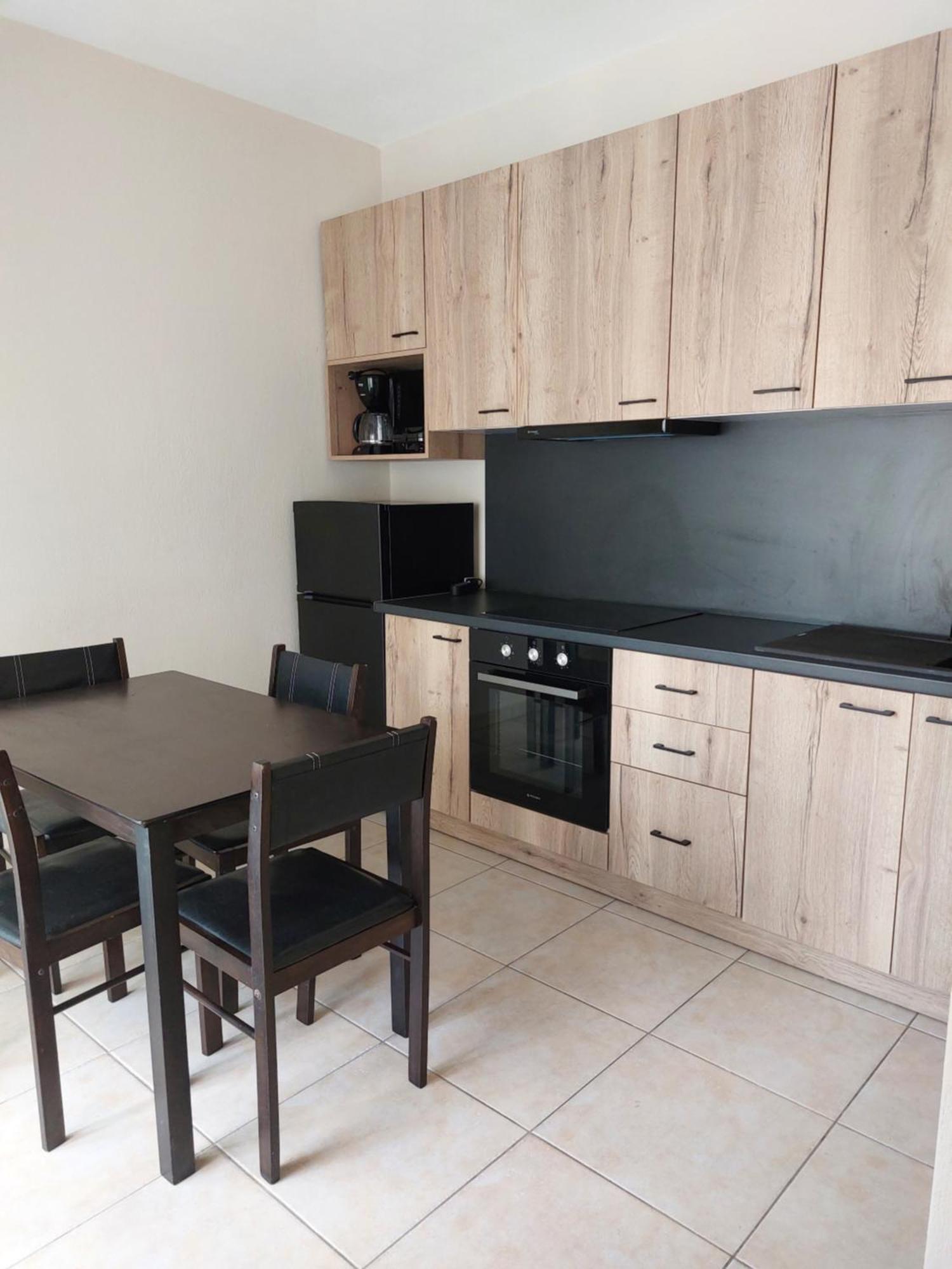 Deniastella Villas Apartment