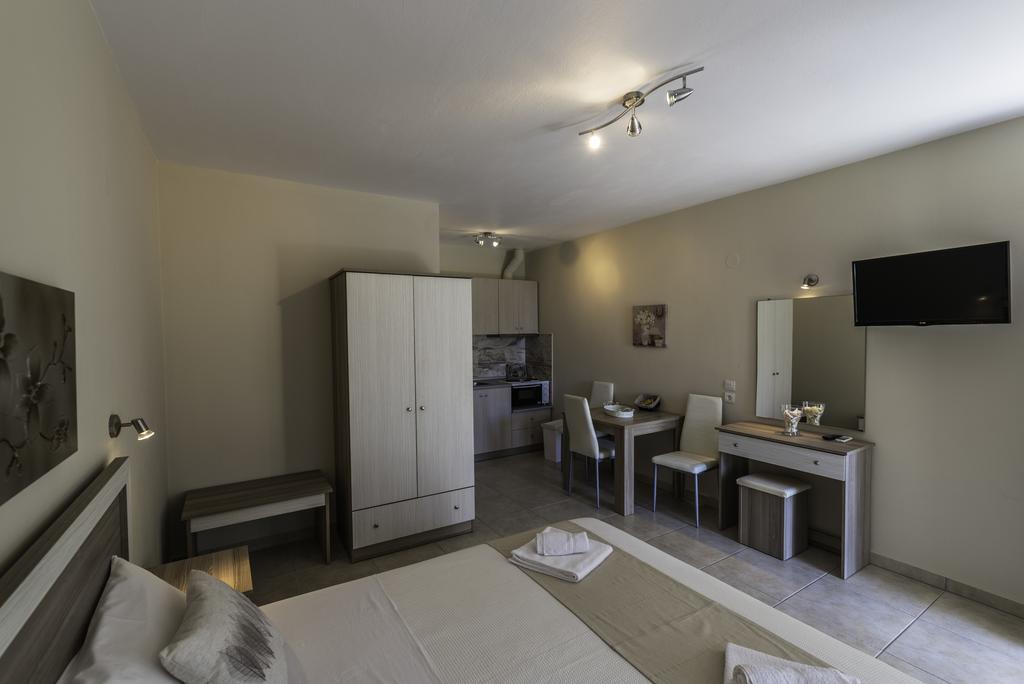 Deniastella Villas Apartment *